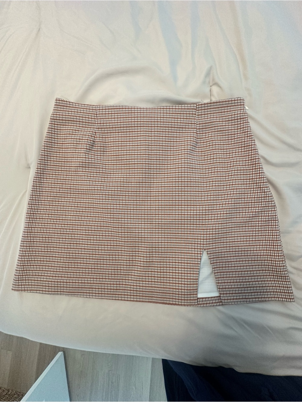 Houndstooth Mini Skirt with Front Slit - Brown/White